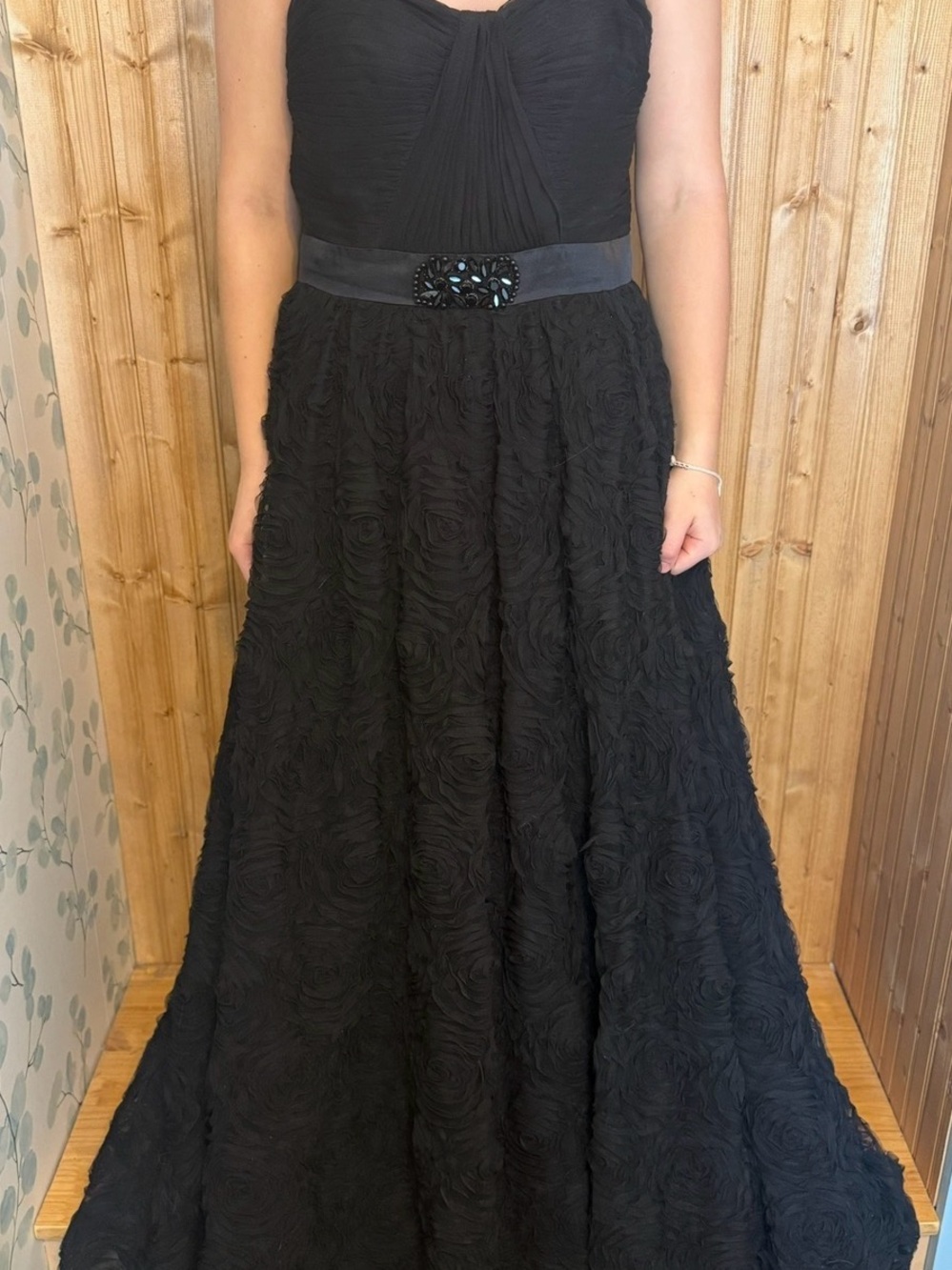 Stunning Cache Elegant Black Prom Dress Formal Gown with Floral Texture Size 10